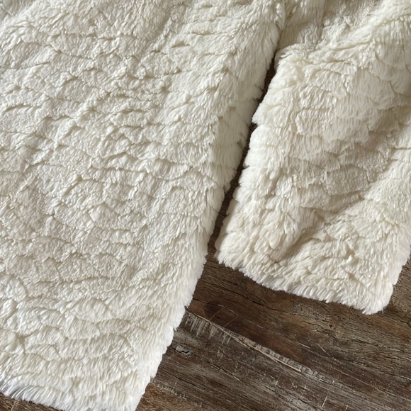 Ruby & Bloom jacket - Picture 7 of 10